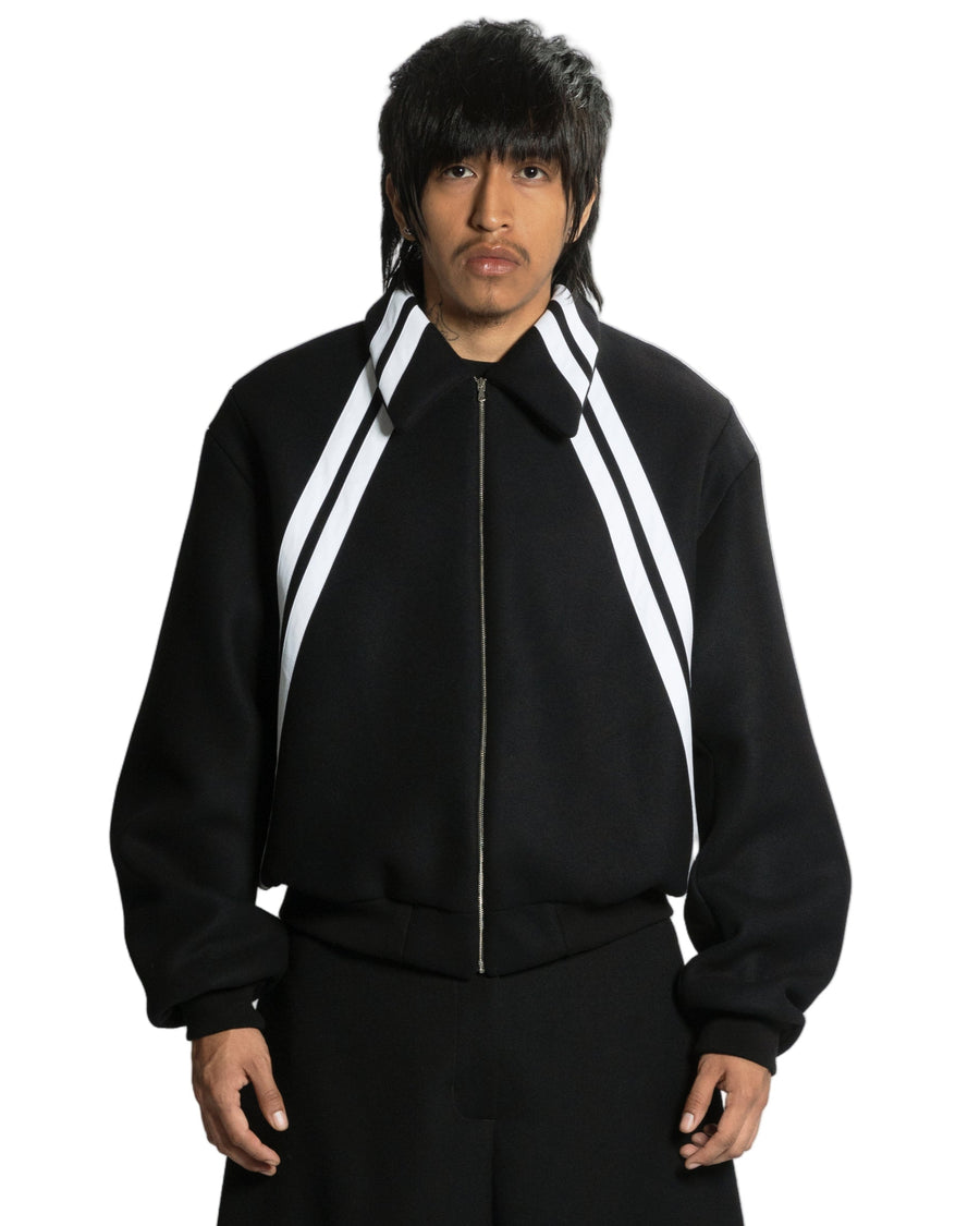 THE BOMBER JACKET